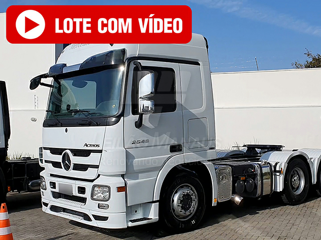 LOTE 001 - MERCEDES-BENZ Actros 2546 LS 6x2 2p (diesel) 2011