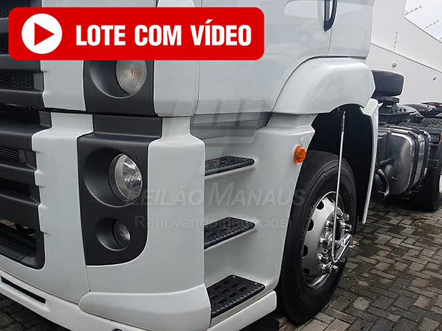 LOTE 003 - VOLKSWAGEN 26-390 E Constel. 6x4 2p 2014