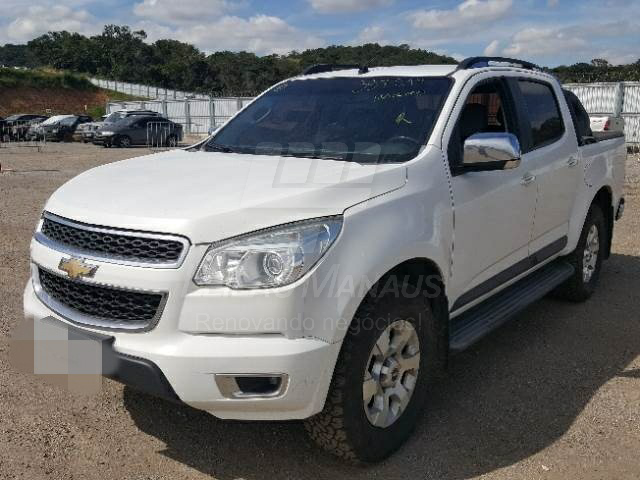 LOTE 032 - CHEVROLET S10 LTZ 2.4 4x2 2013