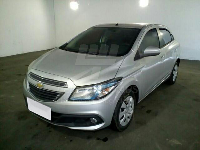 LOTE 008 - Chevrolet Onix 1.0 LT SPE/4 2015