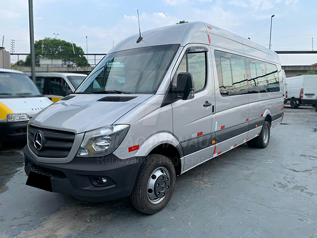 LOTE 018 - Mercedes-Benz Sprinter 515 BIG 19 Lugares Executiva 2019