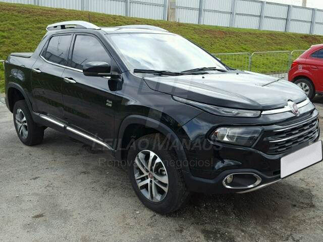 LOTE 028 - FIAT TORO VOLCANO AT9 2.0  2017