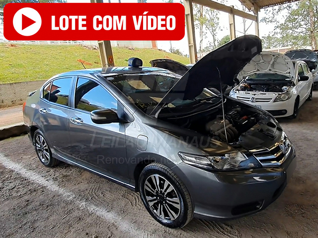 LOTE 011 - Honda City EX 1.5 16V (flex) (aut.) 2013