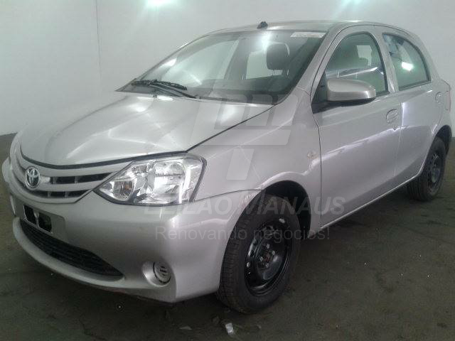 LOTE 036 - Toyota Etios L3 x 2016