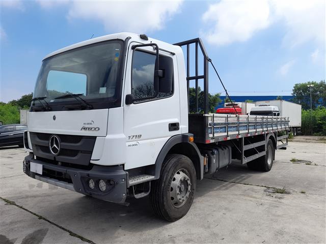 LOTE 017 ATEGO 1719 CL 2022/2022