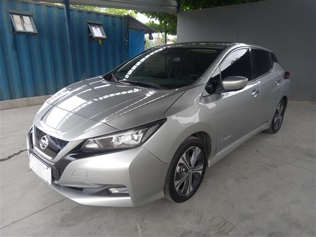 LOTE 061 LEAF TEKNA 2021/2022  LOTE 061 LEAF TEKNA 2021/2022