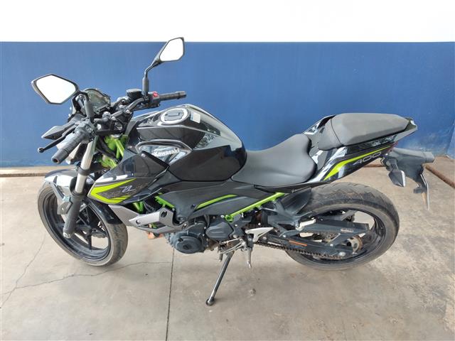 LOTE 037 Z400 2019/2020