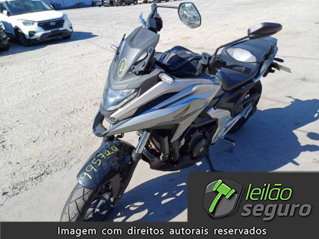 LOTE 038 HONDA NC 750X DCT 2025