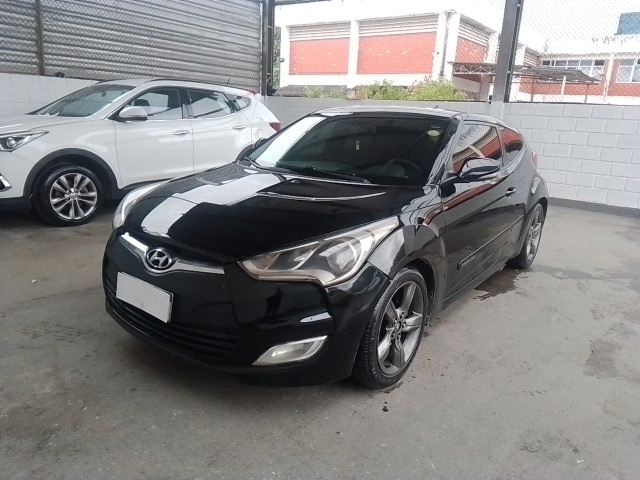 LOTE 010 HYUNDAI VELOSTER 