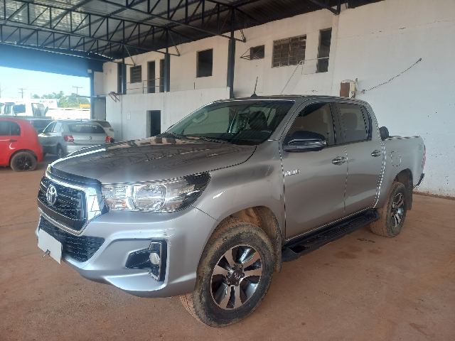 LOTE 032 TOYOTA HILUX CDSR A4FD