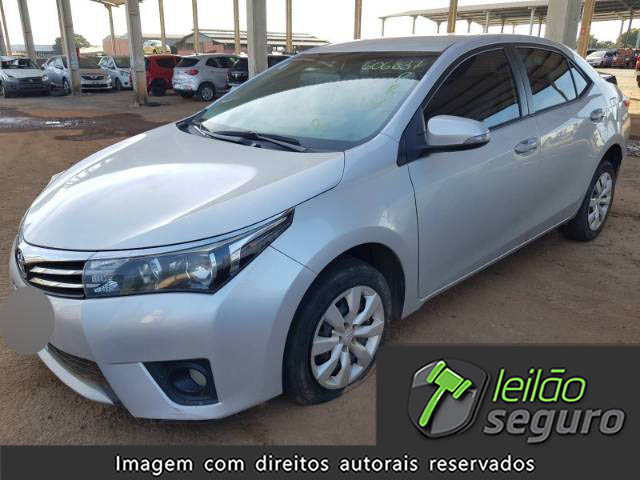 LOTE 027 TOYOTA COROLLA 