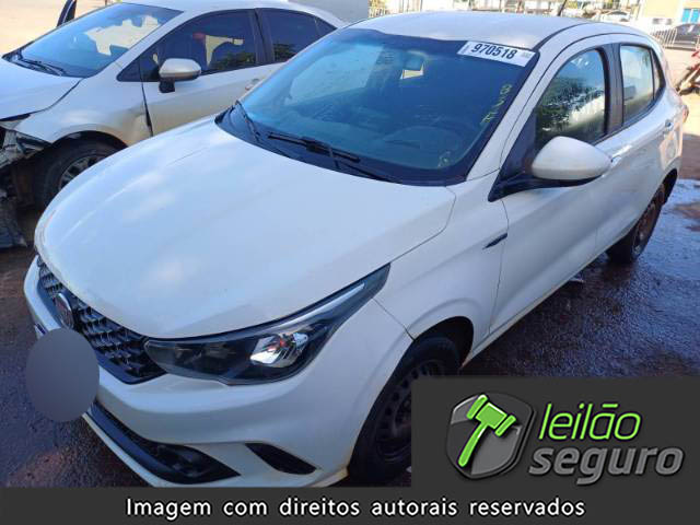 LOTE 074 FIAT ARGO 