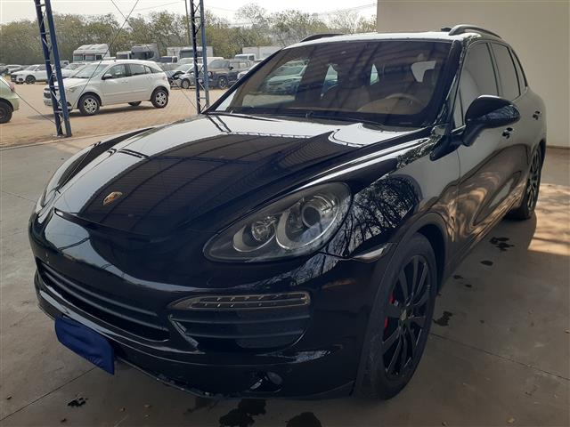 LOTE 063 PORSCHE CAYENNE S