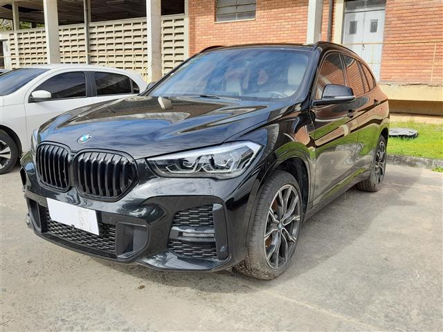 LOTE 066 BMW X1 S20I ACTIVEFLEX