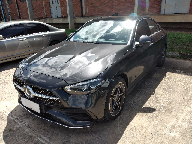 LOTE 082 MERCEDES-BENZ C200 AMG LINE